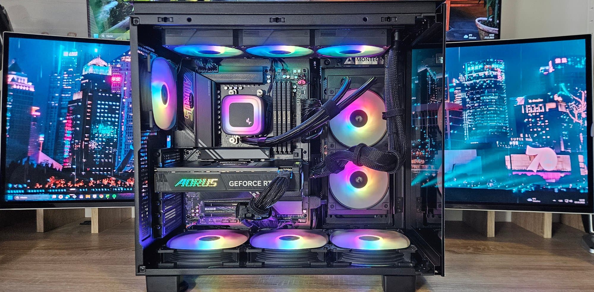Custom PC with ASUS Prime motherboard and AMD Radeon GPU in glass case – Erelen Olomouc