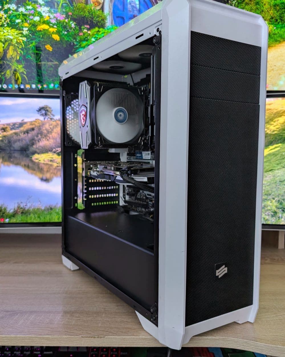 Open computer case ready for an upgrade